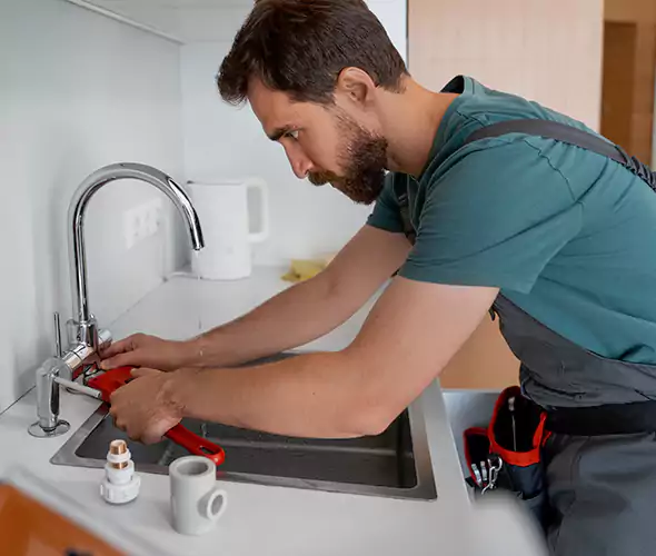 Professional Faucet Replacement Specialist in Warwick, RI: Schedule Affordable Faucet Replacement Services with Us