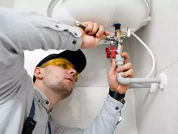 Why Choose Warwick Plumbing Pros for Water Heater Expansion Tank Installation in Warwick, RI?